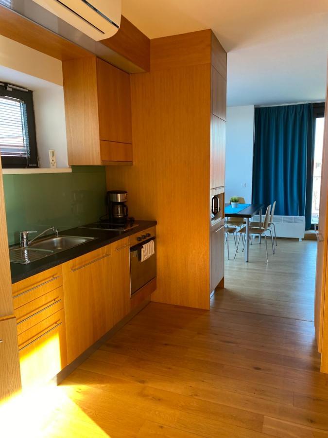 Gemini Superior Apartman & Yacht Balatonlelle Exteriér fotografie