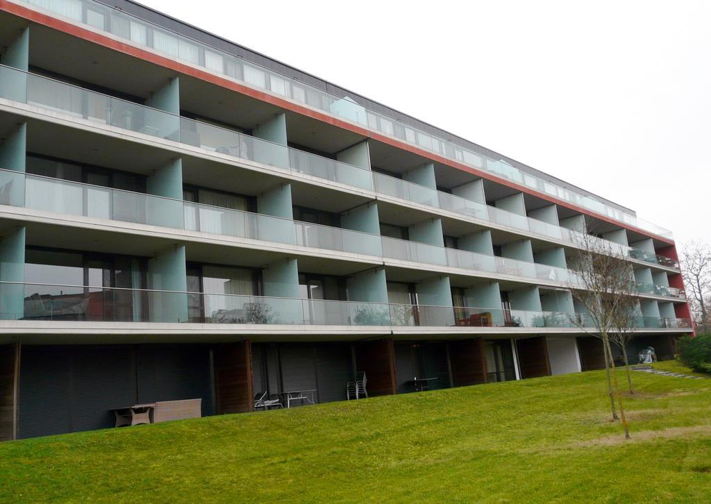 Gemini Superior Apartman & Yacht Balatonlelle Exteriér fotografie